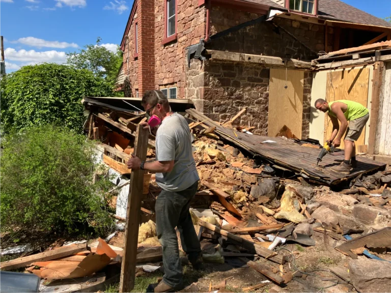 chris-and-claude-co-tuckson-ave-project-during-photo015