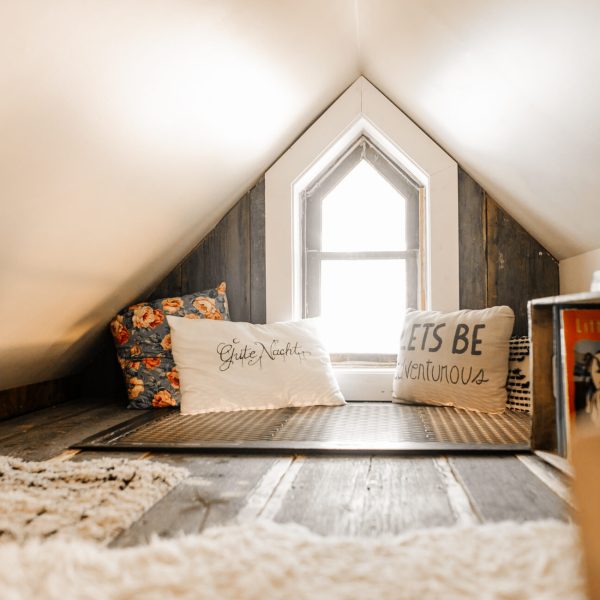Attic_AirBnB_0041
